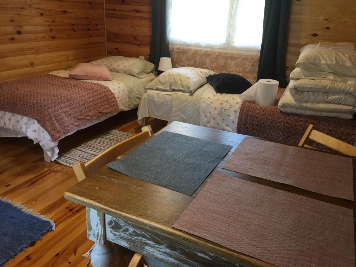 Sosnowy Domek Serpelice Екстер'єр фото
